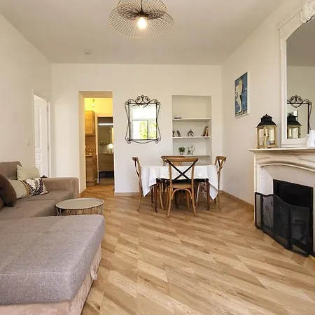 Super Flat, Garden. Bnbrickeys Μόντε Κάρλο