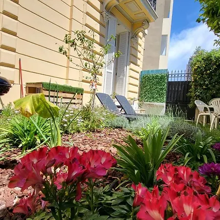 Super Flat, Garden. Bnbrickeys Monte Carlo