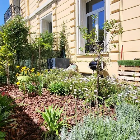 Super Flat, Garden. Bnbrickeys Monte Carlo