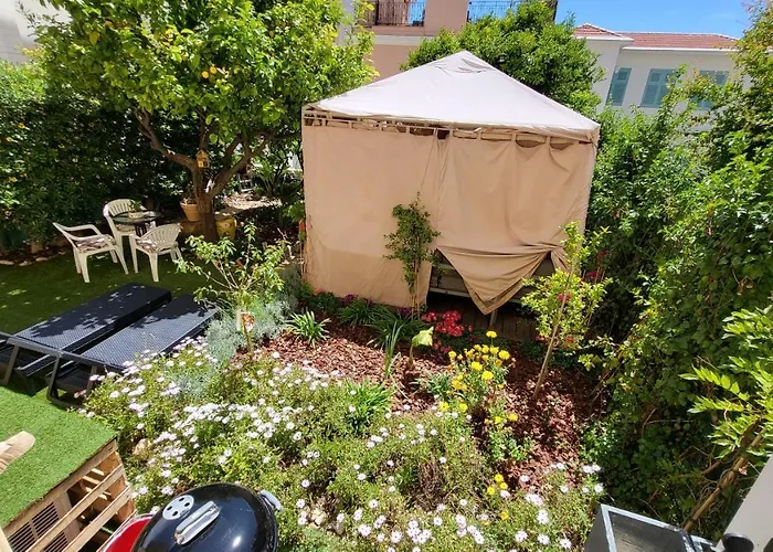 Appartement Super Flat, Garden. Bnbrickeys *